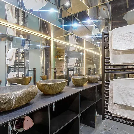 Apartment Gr - Duplex With Jacuzzi - Opera Louvre Pigalle Paris