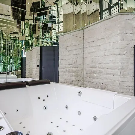 Apartment Gr - Duplex With Jacuzzi - Opera Louvre Pigalle Paris
